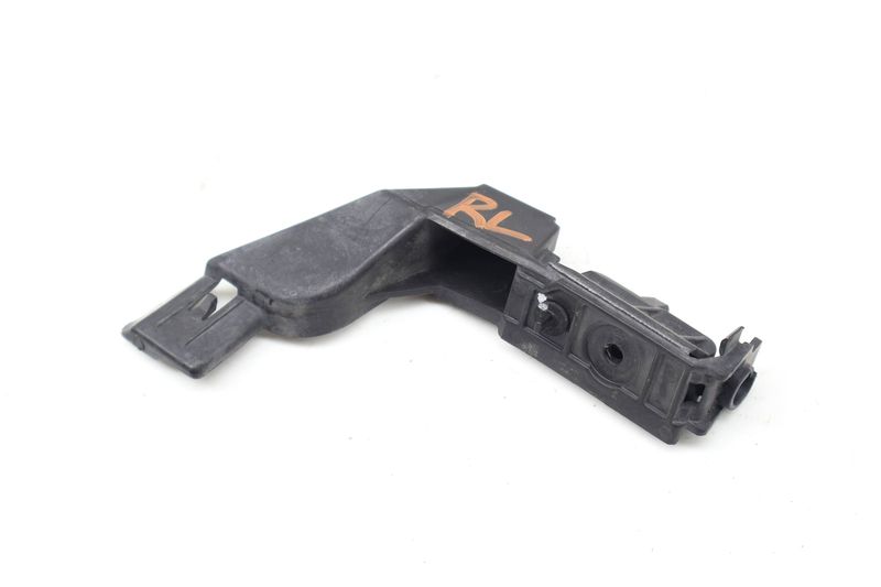 Bumper Guide / Bracket 8K5807889A — Used (SKU 724770)