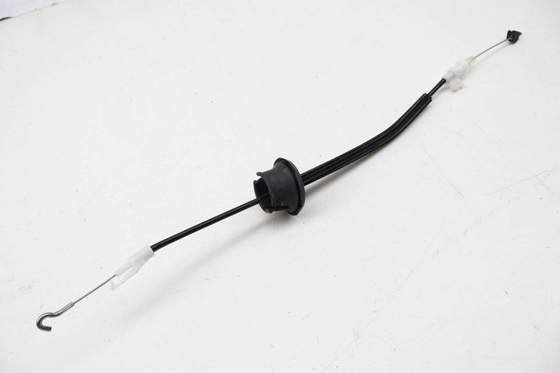 Door Handle Release / Bowden Cable 8K0839085A — Used (SKU 725023)