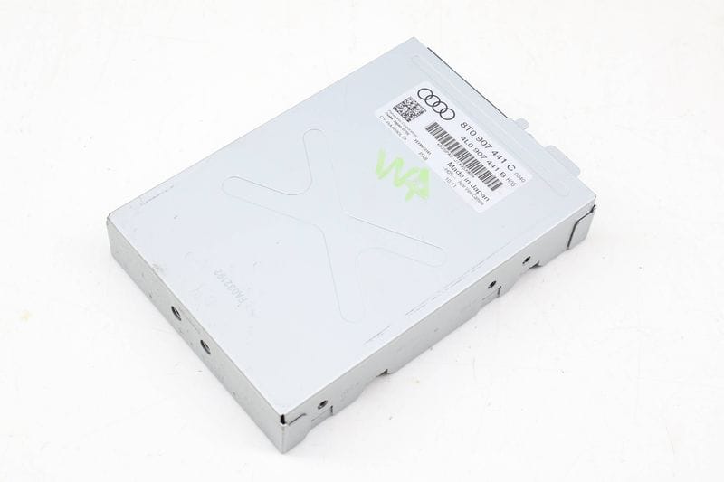 Rear View / Reverse Camera Control Module 8T0907441C — Used (SKU 724746)