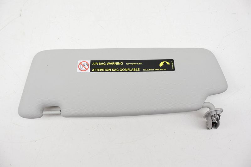 Sun Visor / Mirror 8K0857552L — Used (SKU 724899)
