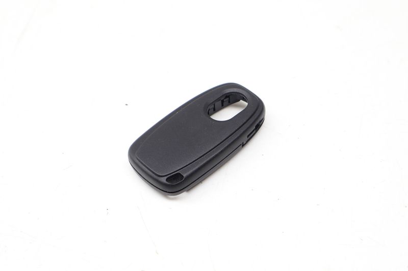 Valet Key Holder / Blank 8T0837148 — Used (SKU 724787)