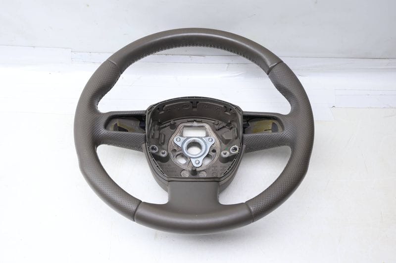 3-SPOKE Sport Steering Wheel 8R0419091F — Used (SKU 689151)