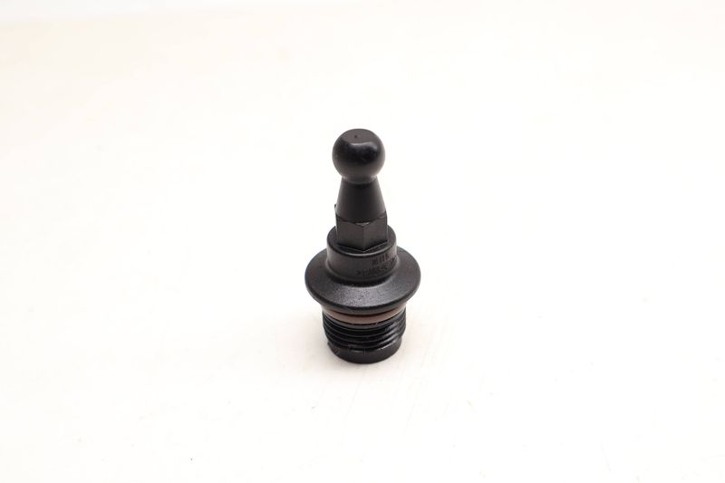 Engine / Valve Cover Plug 06J115418A — Used (SKU 689311)