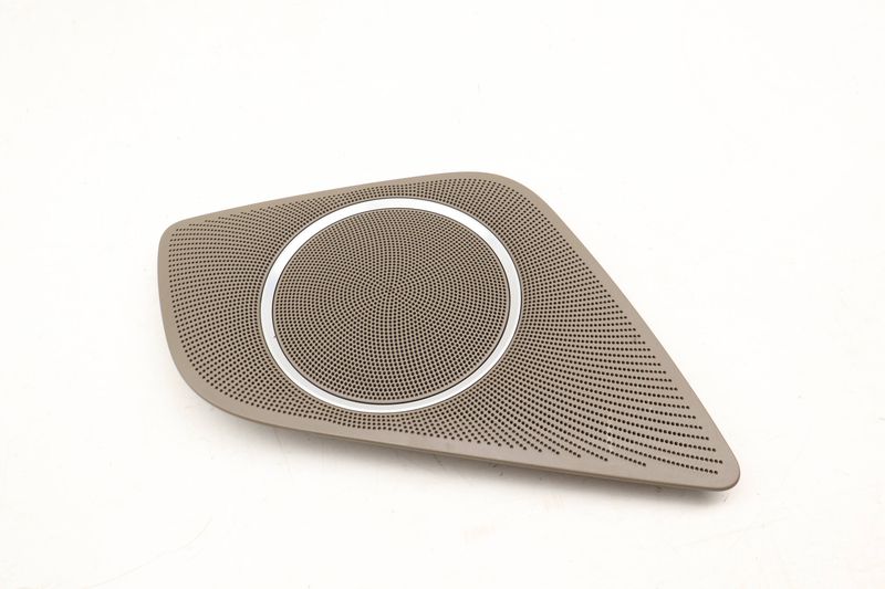 Door Speaker Grille / Cover (B&O) 8T0035420A — Used (SKU 689117)