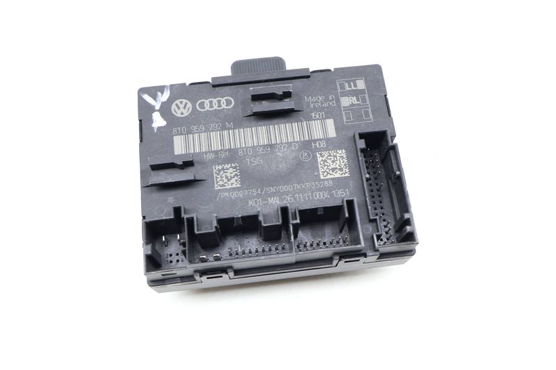 Door / Window Control Module 8T0959792M — Used (SKU 688929)