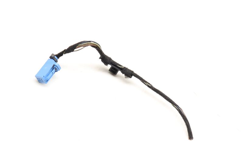 6-PIN Wiring Harness Connector / Pigtail 4D0971636D — Used (SKU 435238)