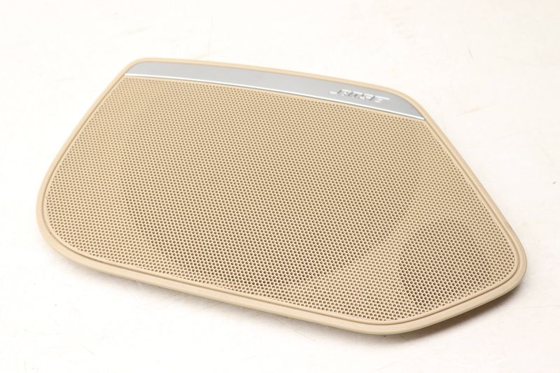 Bose Door Speaker Grille / Cover 4G8035420A — Used (SKU 548801)