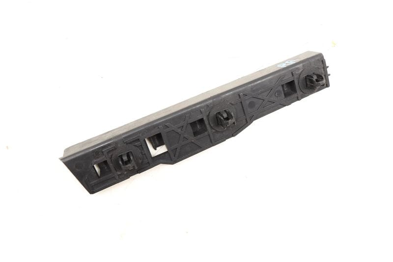 Inner Bumper Bracket / Guide 4G8807890 — Used (SKU 512024)