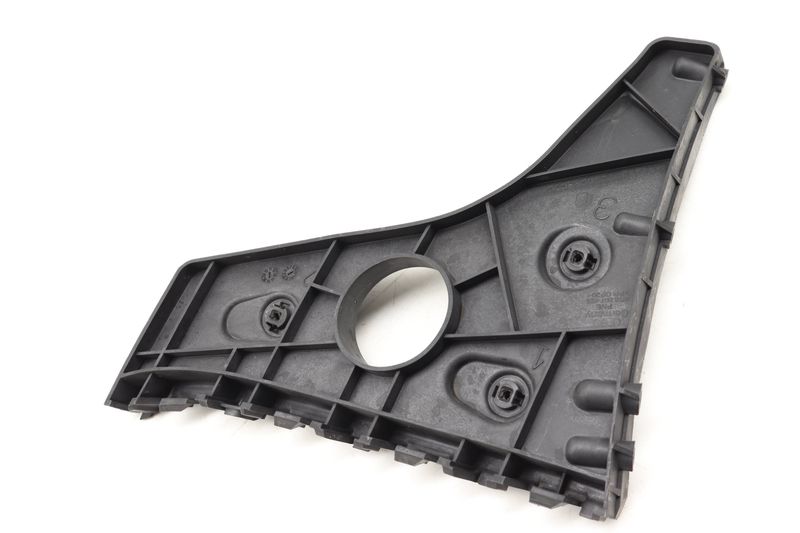 Outer Bumper Bracket / Guide 4G8807454 — Used (SKU 441237)