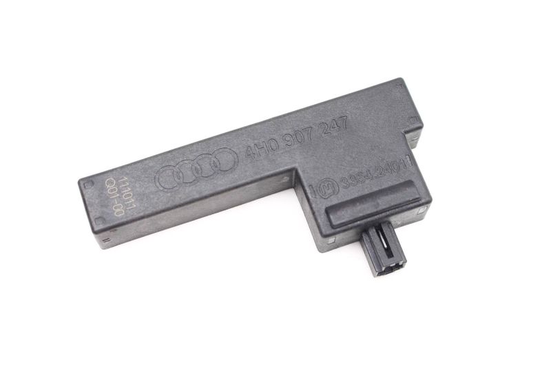 Kessy / Keyless Entry Antenna 4H0907247 — Used (SKU 235912)