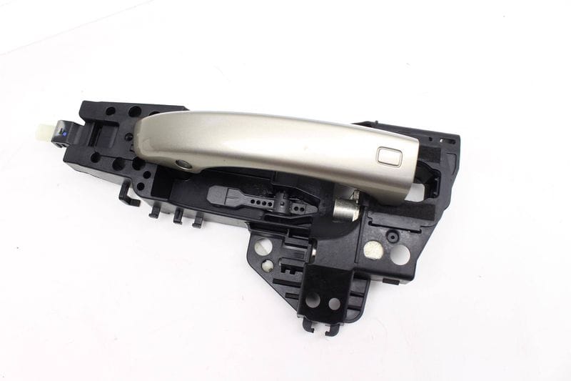 Exterior Door Handle Assembly 4H0837205B — Used (SKU 235832)
