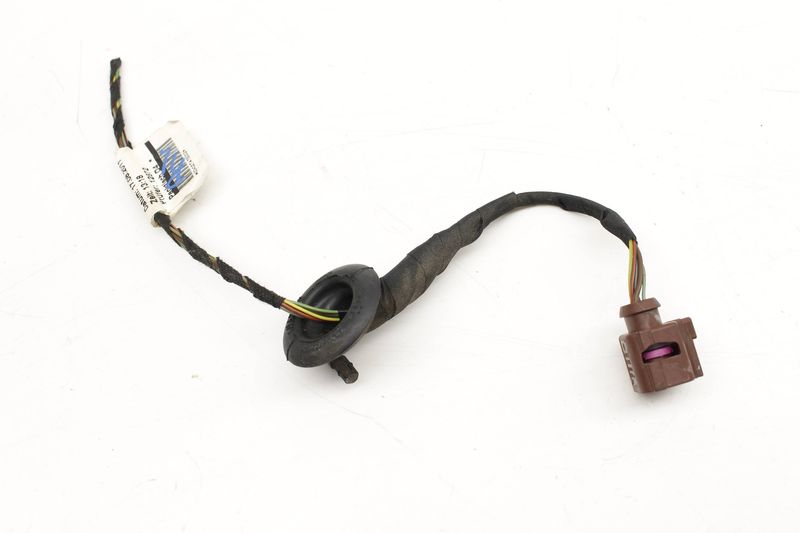 Tail Light Wiring Connector / Pigtail 4H0973713A — Used (SKU 272214)