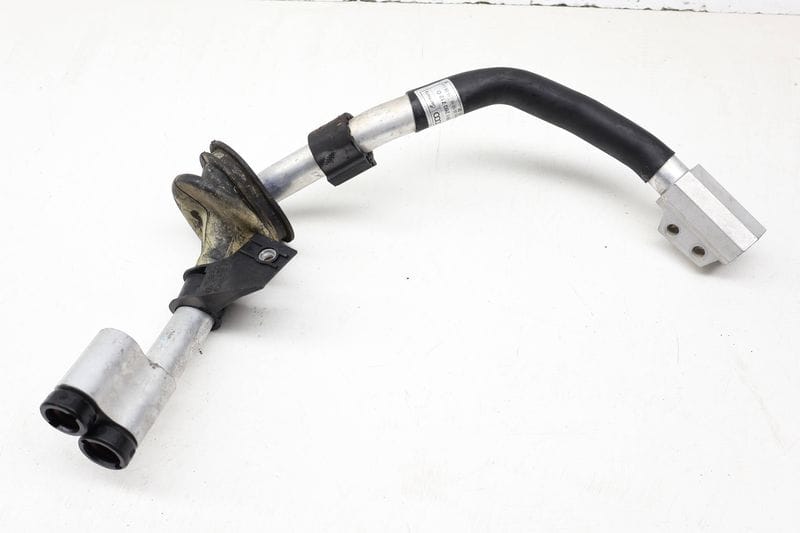 AC Hose / Line / Pipe 8R1260712D — Used (SKU 723024)