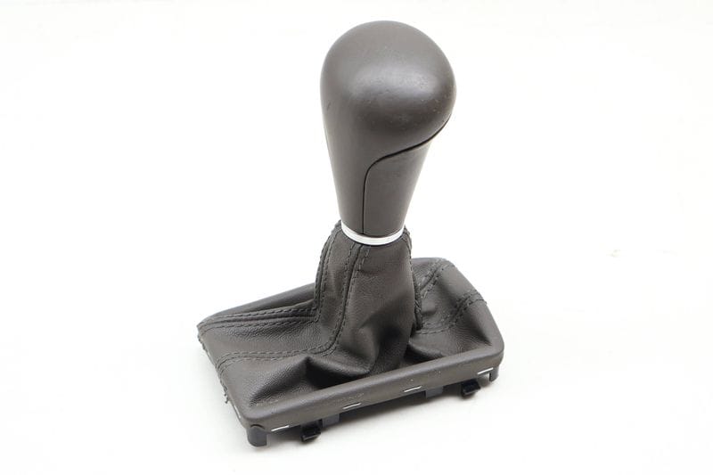 Automatic Shifter Knob w/ Boot 8K1713139A — Used (SKU 637486)