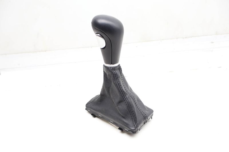 Automatic Shifter Knob w/ Boot 8K1713139A — Used (SKU 722720)