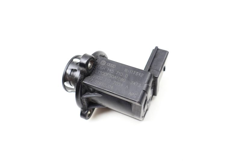 Diverter Valve 06H145710D — Used (SKU 722787)