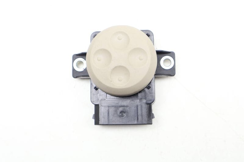 Lumbar Seat Switch 8E0959777B — Used (SKU 637325)