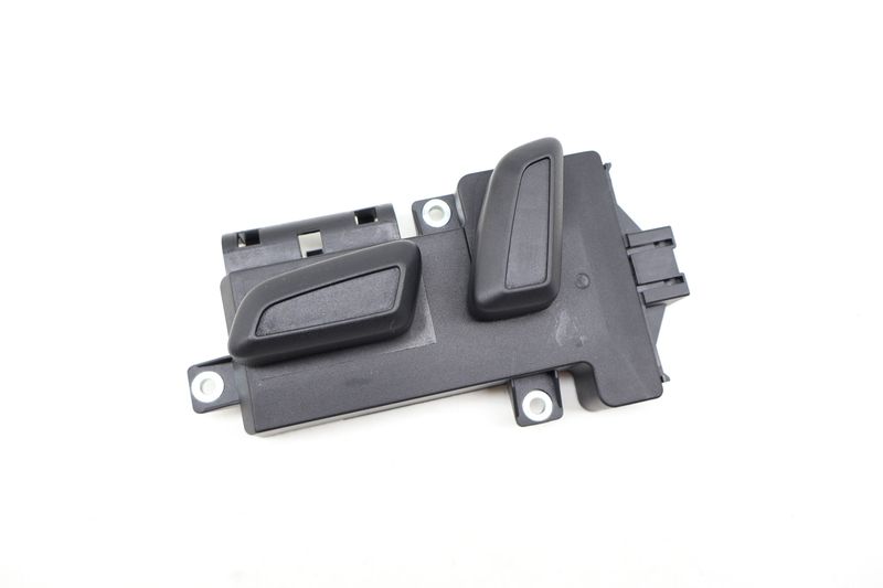 Seat Adjustment Switch 8K0959747B — Used (SKU 722711)