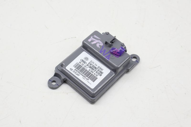 Seat Occupant Detection Module 8R0959339A — Used (SKU 722579)
