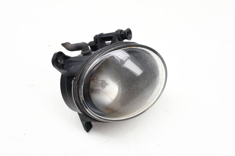 Fog Light / Lamp 8T0941699B — Used (SKU 722905)
