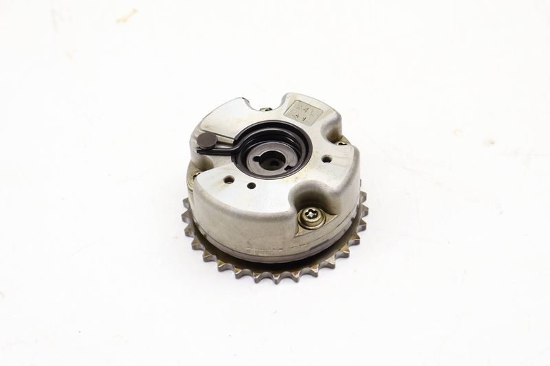 Exhaust Cam Shaft Adjuster Unit / Gear 06E109084M — Used (SKU 637683)