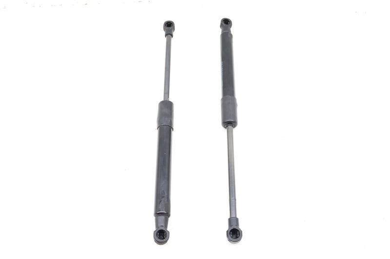 Hood Strut / Shock Absorber Set 8R0823359A — Used (SKU 658715)