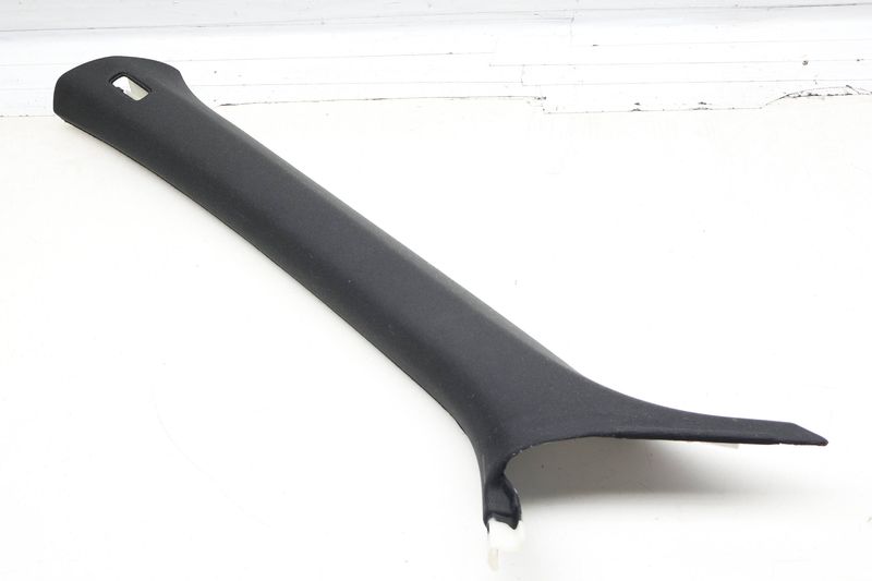 Upper A Pillar Trim / Lining 8R0867233B — Used (SKU 722607)