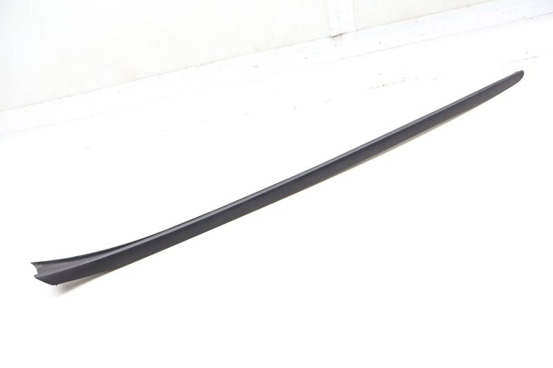 Windshield Side Trim / Seal 8R0854327A — Used (SKU 722839)