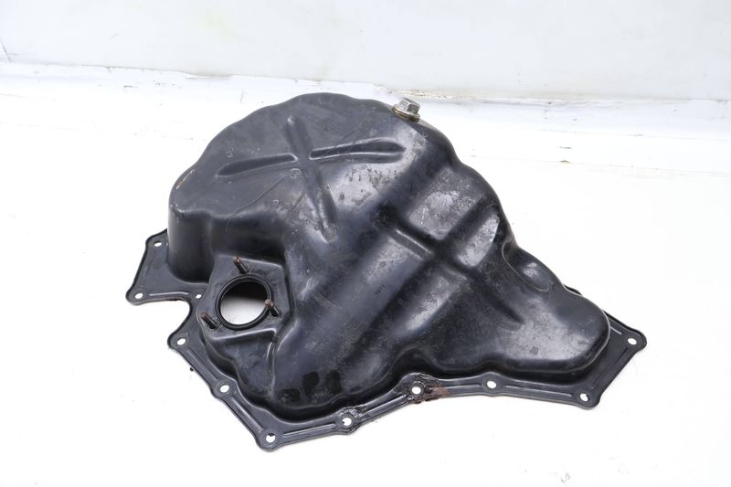 Lower Engine Oil Pan / Sump 06H103600R — Used (SKU 658605)