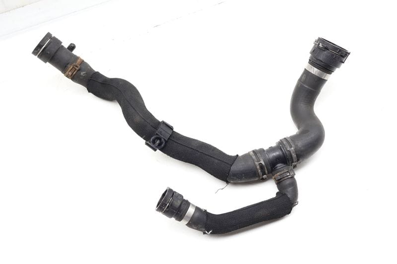 Lower Radiator Coolant Hose / Line 8R0121049B — Used (SKU 723062)