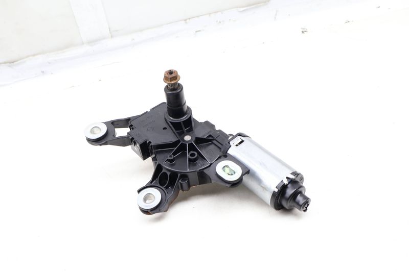 Hatch Wiper Motor 8R0955711B — Used (SKU 658573)