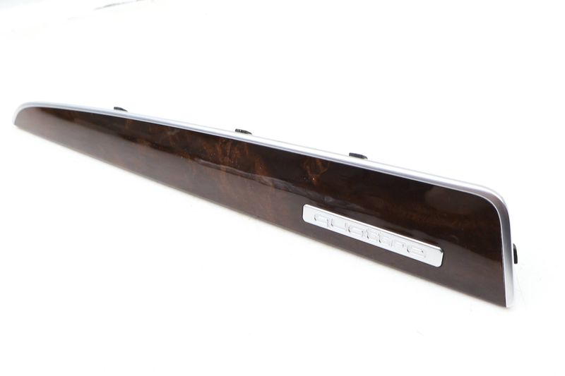 Dashboard / Dash Trim 8R1853190B — Used (SKU 658755)