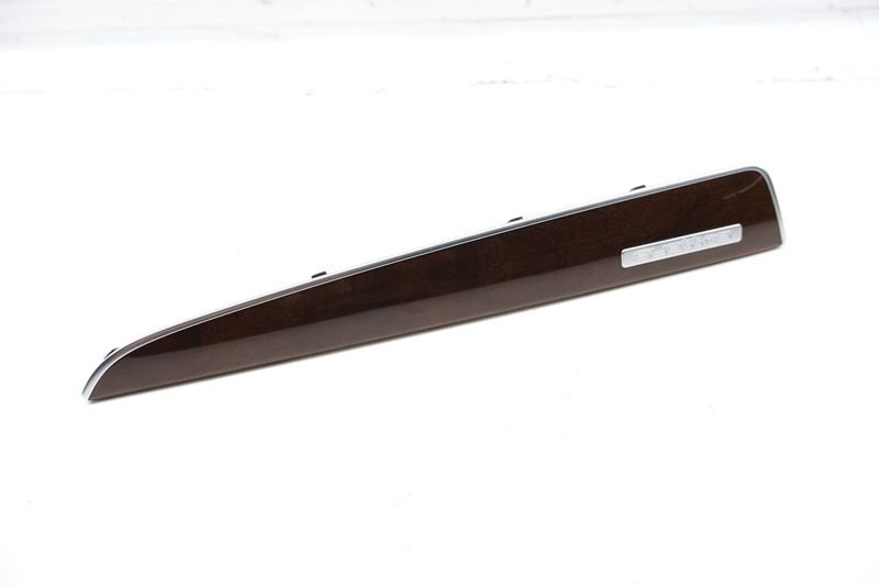 Dashboard / Dash Trim 8R1853190B — Used (SKU 722706)