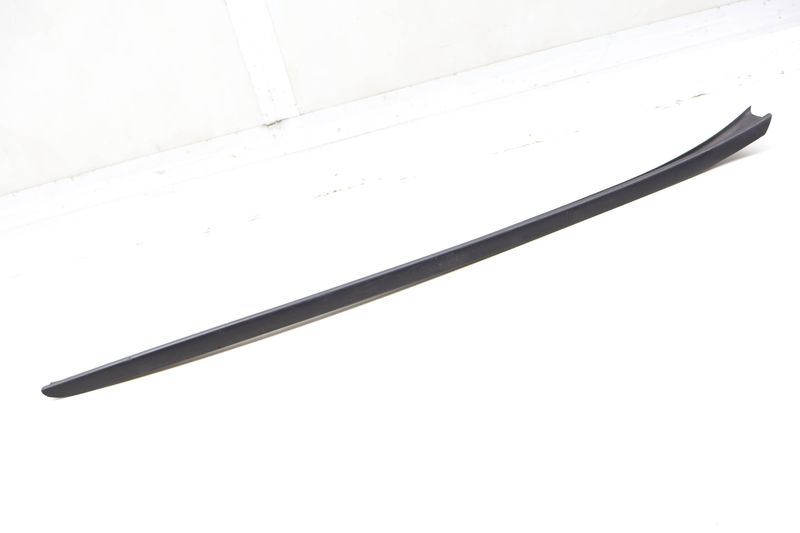 Windshield Side Trim / Seal 8R0854328A — Used (SKU 722840)