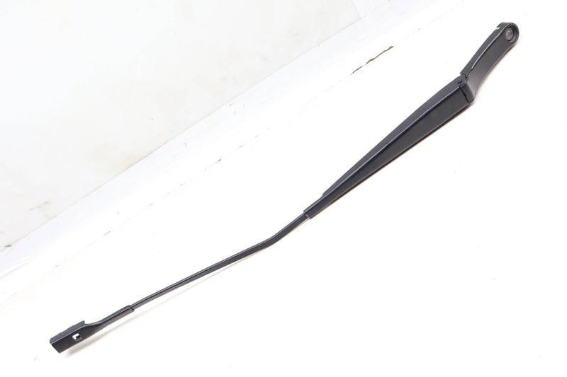 Windshield Wiper Arm 8R1955408B — Used (SKU 637616)