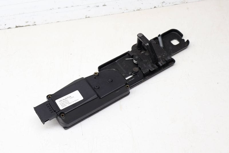 Trunk Latch Striker Plate / Motor 4F9827383E — Used (SKU 722660)
