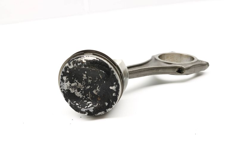 Piston w/ Connecting Rod 06E107066DM — Used (SKU 377658)
