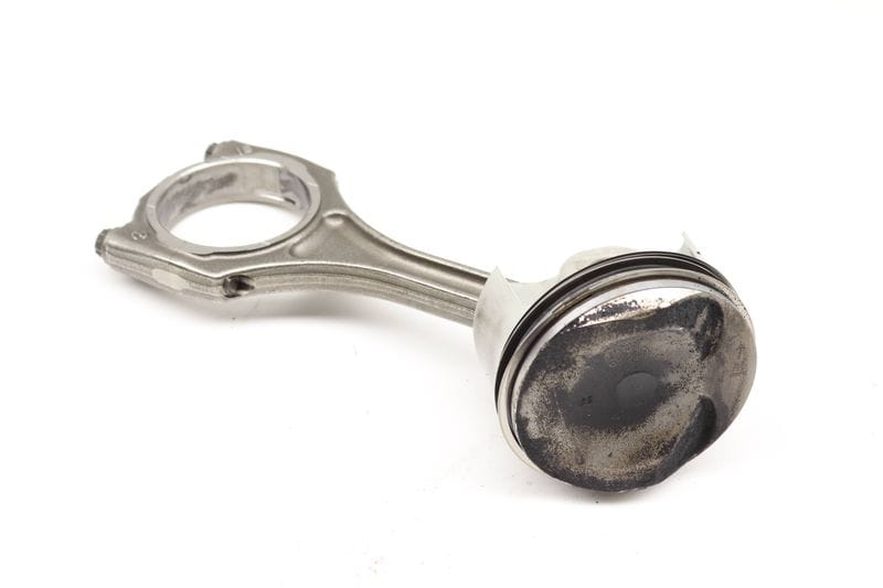 Piston w/ Connecting Rod 079107065CT — Used (SKU 570898)