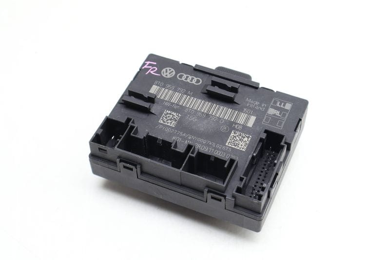 Door / Window Control Module 8T0959792M — Used (SKU 643190)