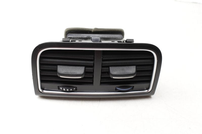 Center Air Vent 8K0819203E — Used (SKU 282939)