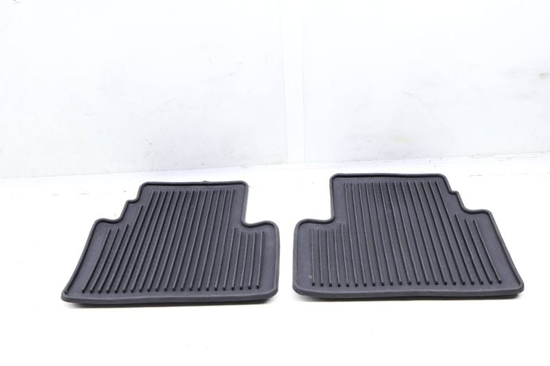 Rubber Floor Mat Set 8T0061511 — Used (SKU 643359)
