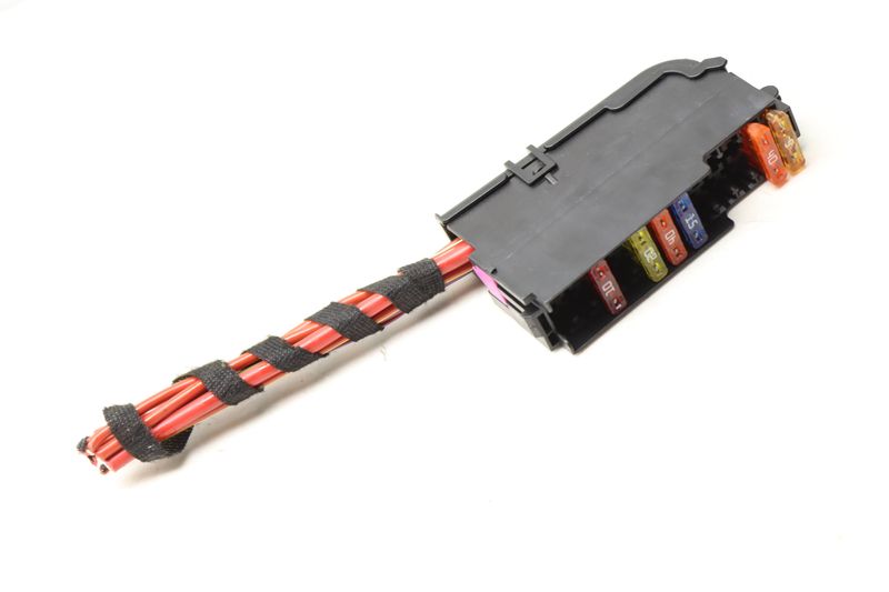 Fuse Panel / Holder 4F1941824 — Used (SKU 508363)