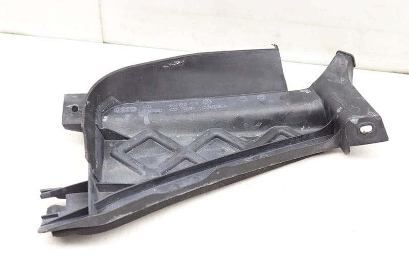 Rain Channel Cowl Cover 8J1819979B — Used (SKU 508116)