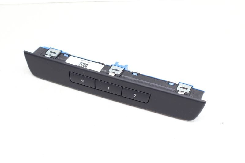 Seat Adjustment Memory Switch 61319215808 — Used (SKU 687129)