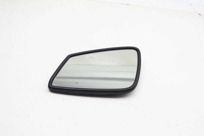 Side View Mirror Glass (AUTO DIM) 51167228611 — Used (SKU 737146)