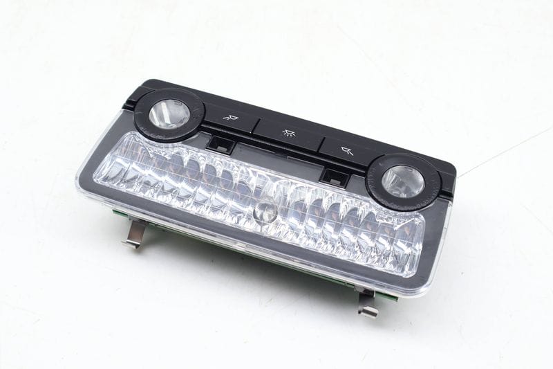 Rear Center Dome Interior Reading Light 63319163699 — Used (SKU 687133)
