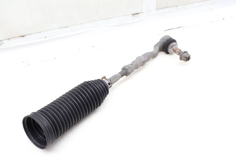 Steering Tie Rod w/ Boot 32106784719 — Used (SKU 658332)