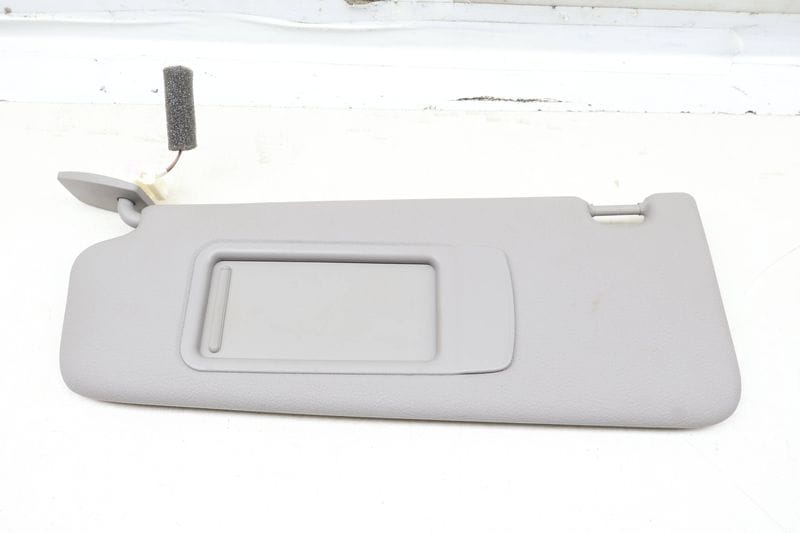 Sun Visor / Mirror 51167248860 — Used (SKU 658156)