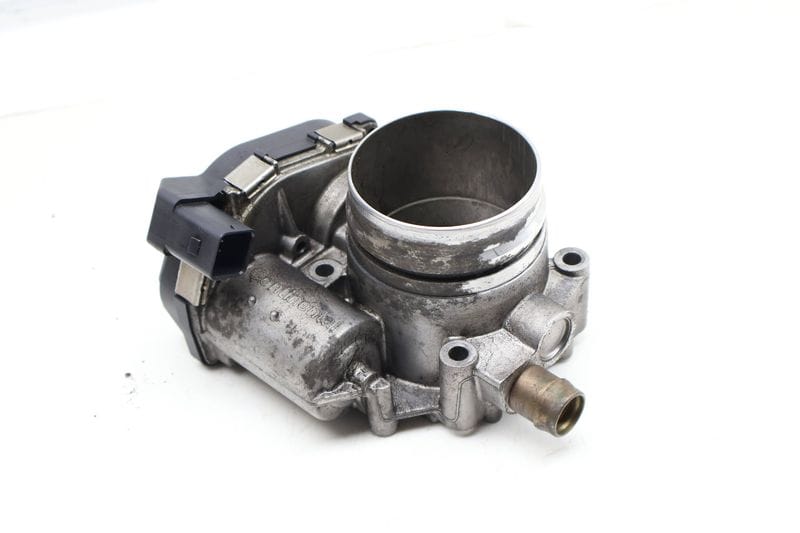 Throttle Body 13547588625 — Used (SKU 687379)