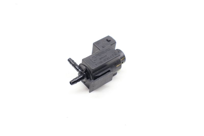 Vacuum Control Valve 11747810831 — Used (SKU 687186)